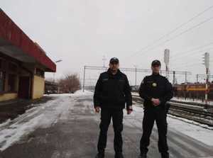 „Aktywna Tarcza” – działania policjantów i strażników ochrony kolei